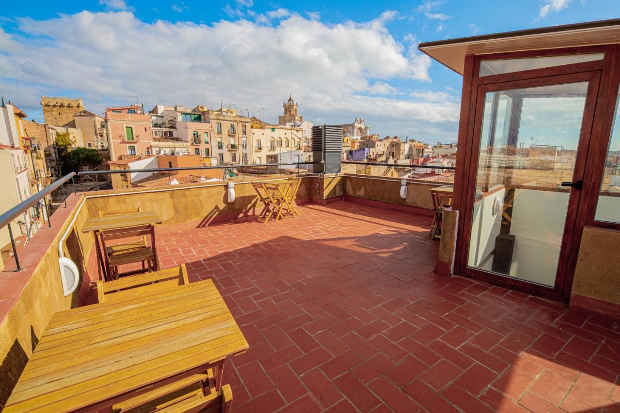 Apartamento 2 En La Muralla Romana Junto A La Catedral Tarragona Buitenkant foto